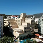 Karen Marmaris