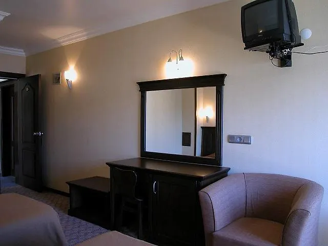 Hotell Karen 3*